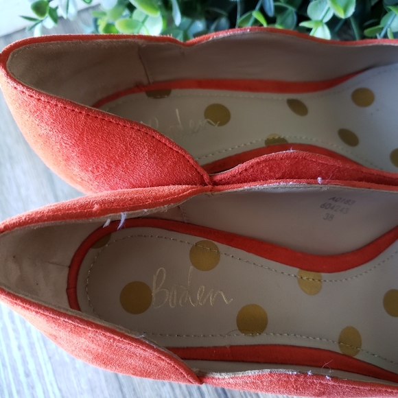 Boden Red Orange Suede Real Leather Wave Heels Women's EU 38 US 7 - Picture 5 of 9